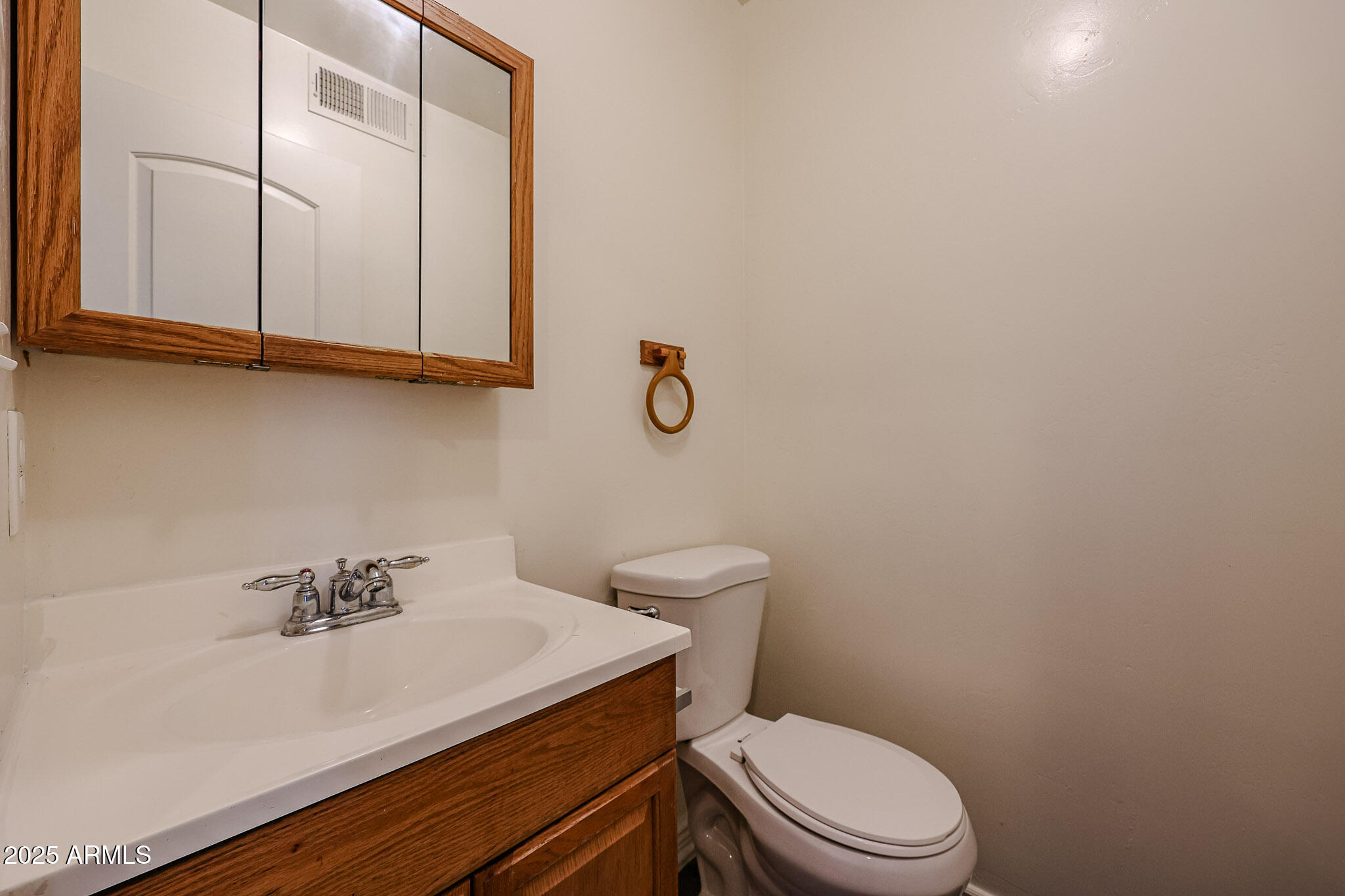 2614 East Monte Vista Road, Unit 4 Phoenix, AZ 85008 - Photo 6 of 37 B (5)