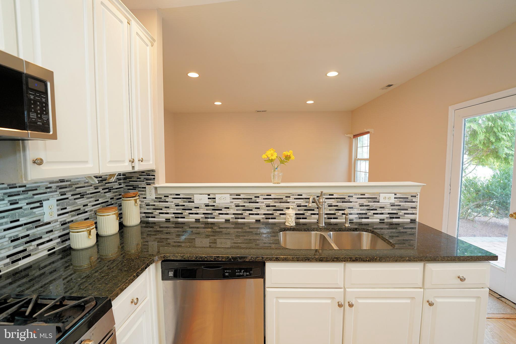 38 Sandstone Road East Windsor, NJ 08520 - Photo 15 of 41