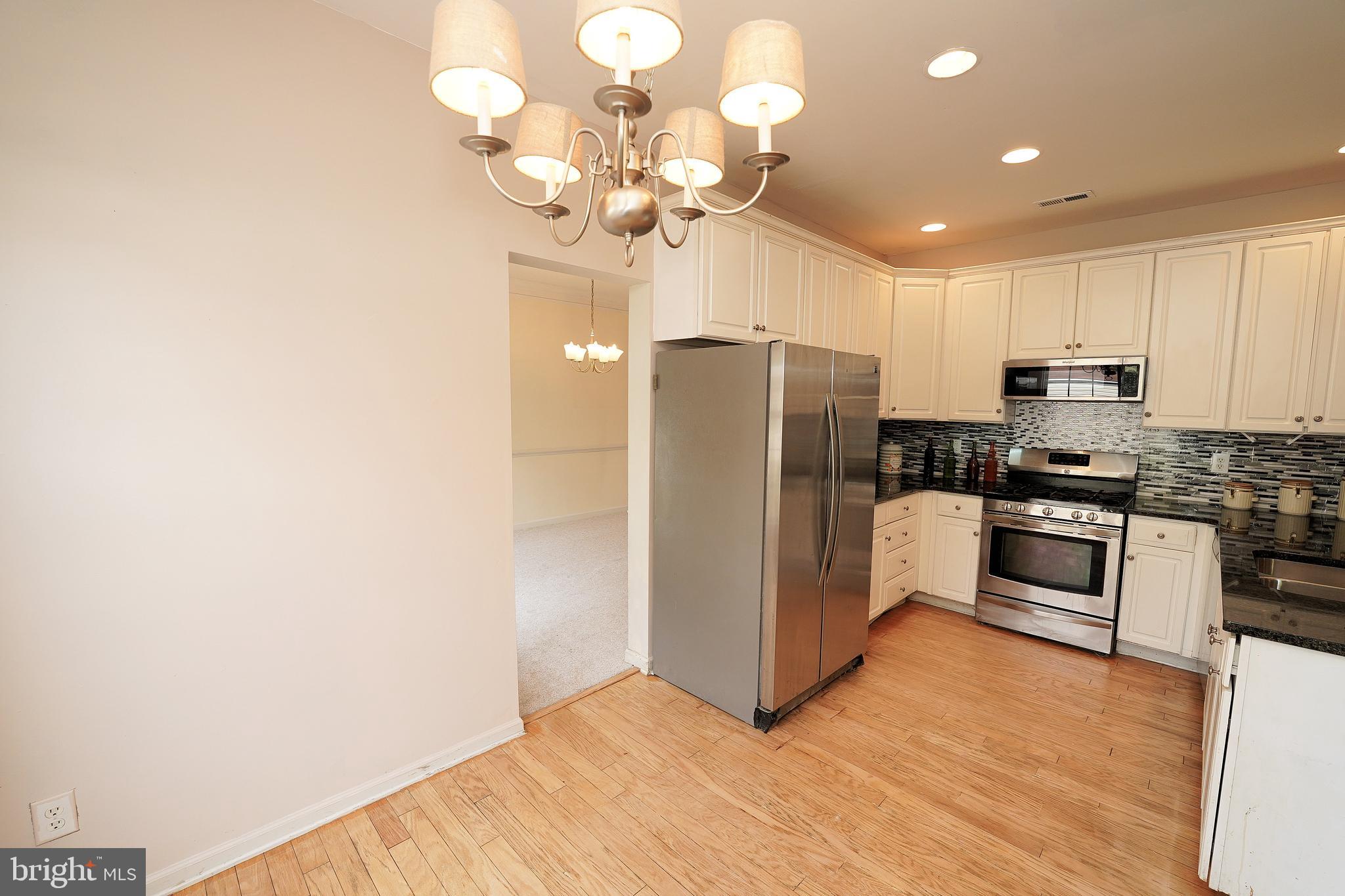 38 Sandstone Road East Windsor, NJ 08520 - Photo 17 of 41