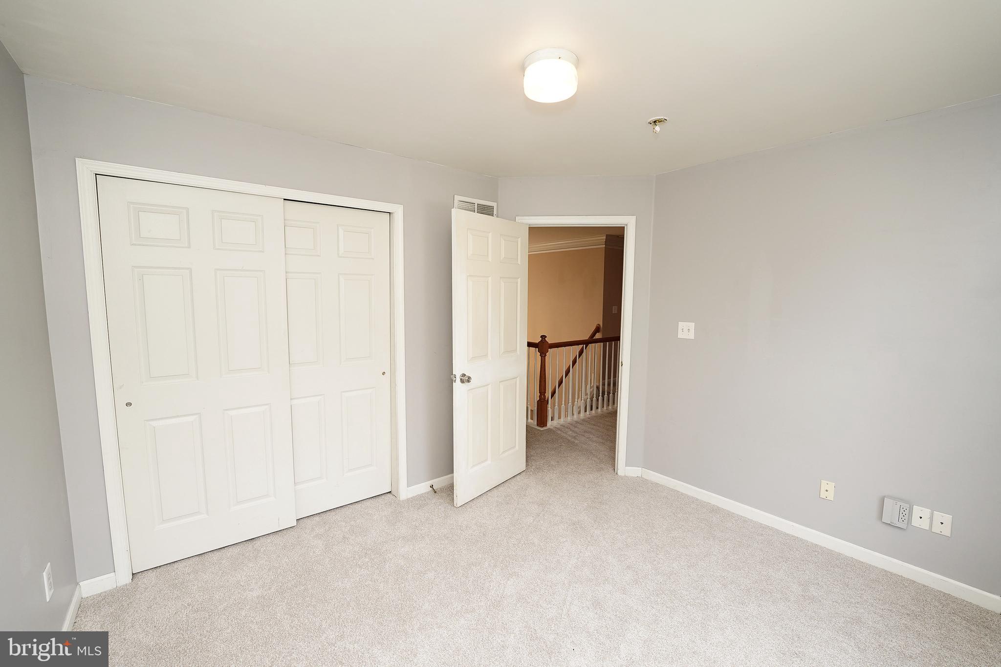 38 Sandstone Road East Windsor, NJ 08520 - Photo 34 of 41