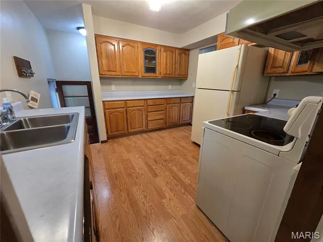 $265,500 | 58 Eastmoor Drive, Wood River, IL 62095