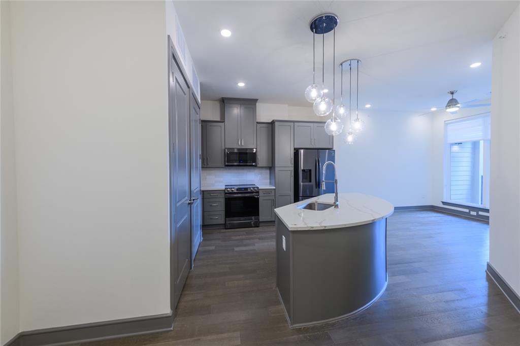 2700 Old Denton Road, Unit 4450 Carrollton, TX 75007 - Photo 2 of 29