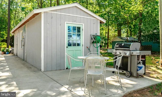 $3,500 | 18375 River Road, Tall Timbers, MD 20690