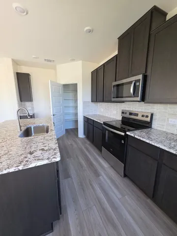 $2,445 | 1609 Red Berry Pass, Georgetown, TX 78628