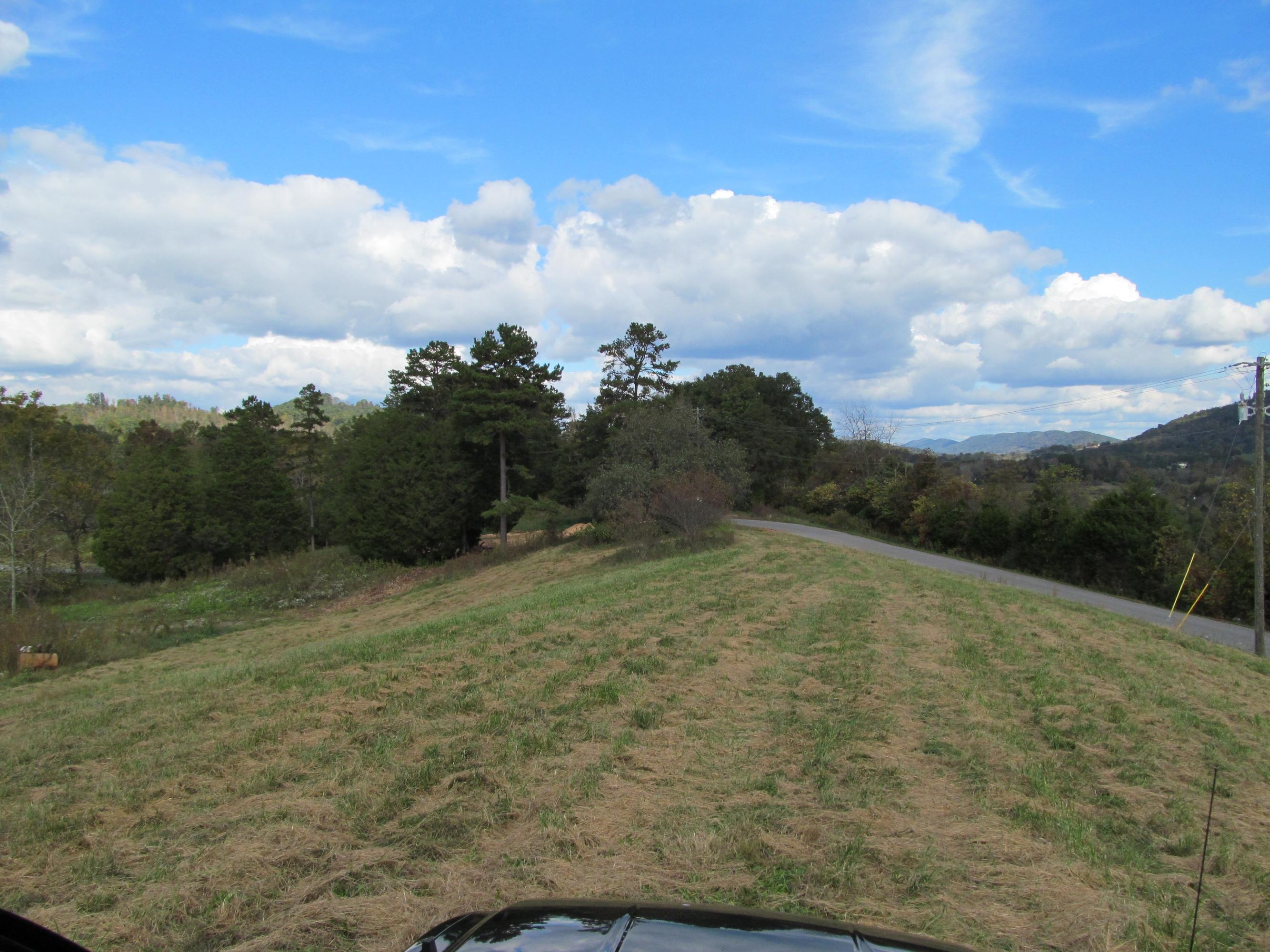 271 Hickory Point Lane Maynardville, TN 37807 - Photo 2 of 4 IMG_0288