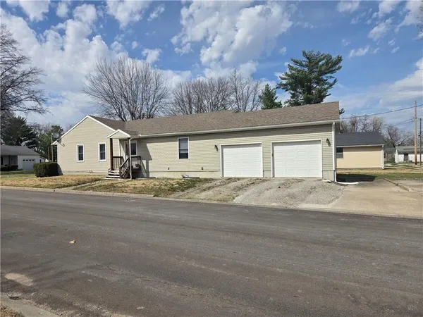 $225,000 | 511 Leona Street, Concordia, MO 64020