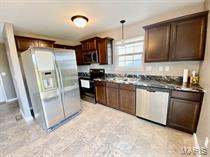 27508 Forest Ridge Drive Warrenton, MO 63383 - Photo 3 of 15