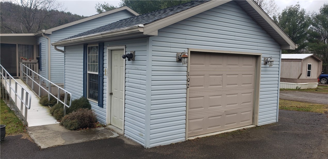 102 Willow Circle Painted Post, NY 14870 - Photo 3 of 23