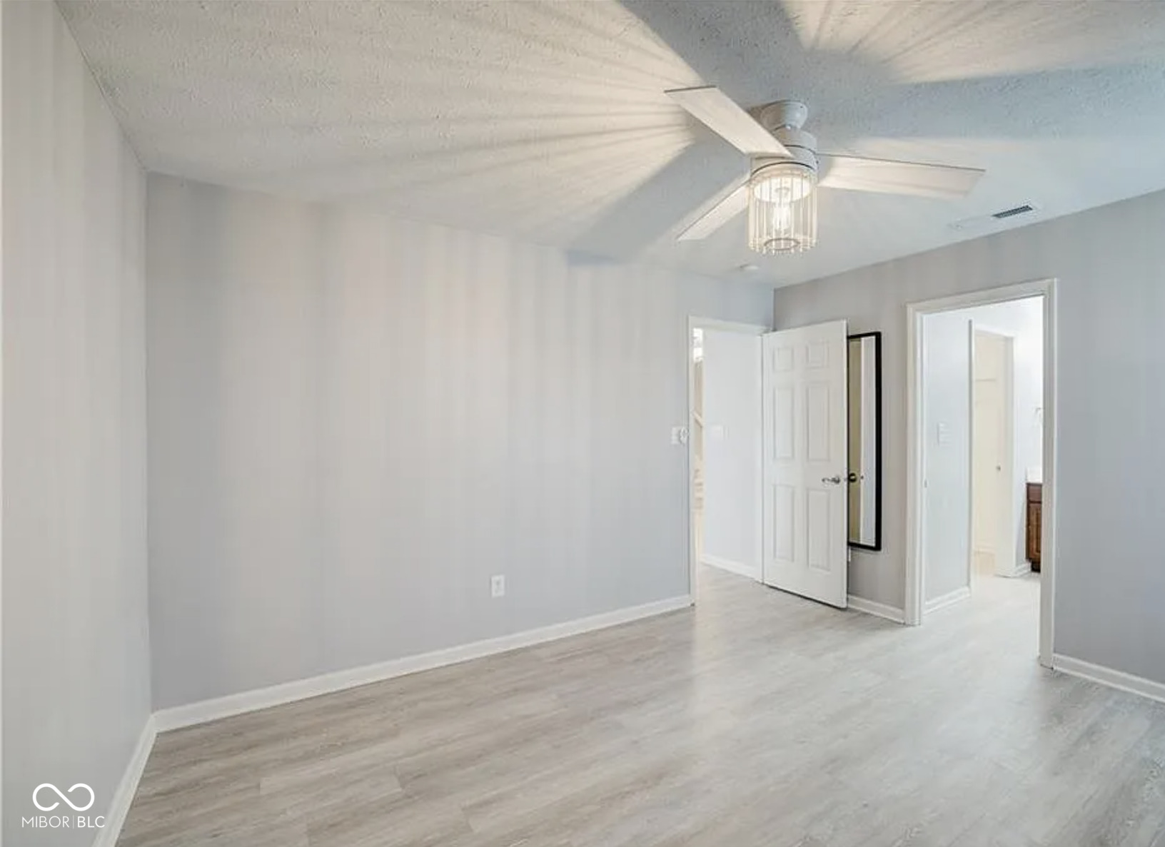 11475 Clay Court, Unit 100 Fishers, IN 46037 - Photo 16 of 31