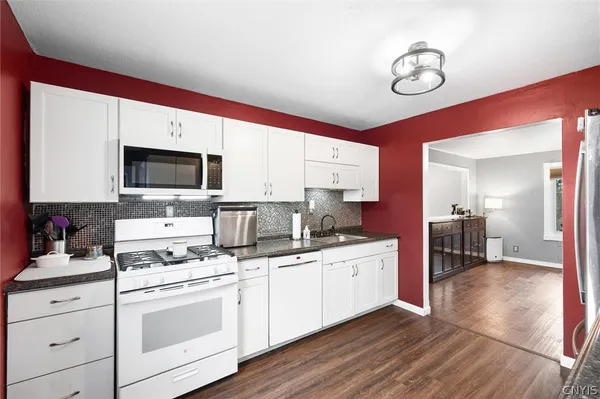 $279,900 | 3275 Cottle Road, Brutus, NY 13166