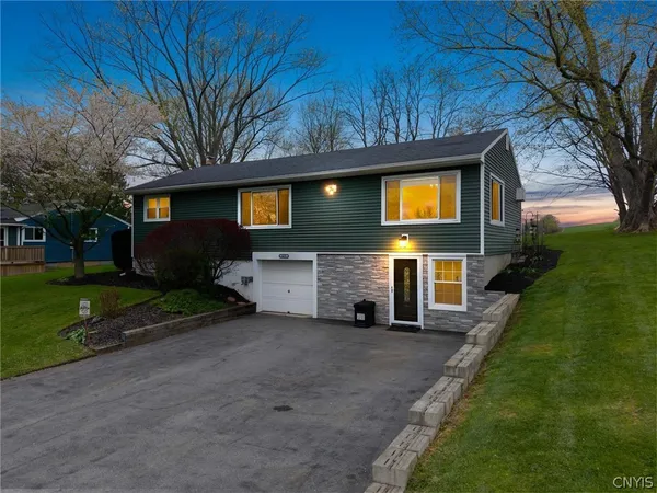 $279,900 | 3275 Cottle Road, Brutus, NY 13166