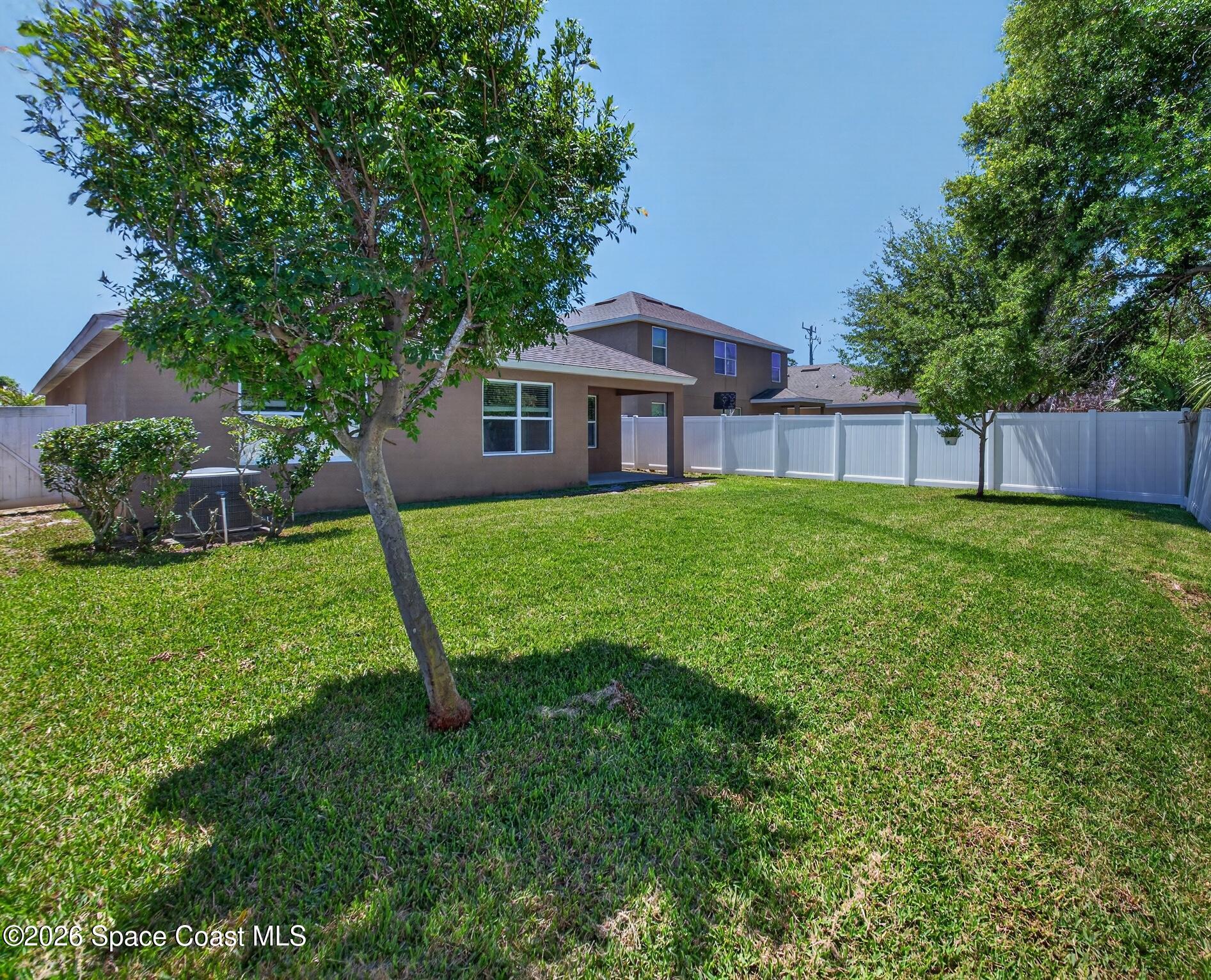 2062 Elkins Point Melbourne, FL 32935 - Photo 19 of 20 39-JGP_5019