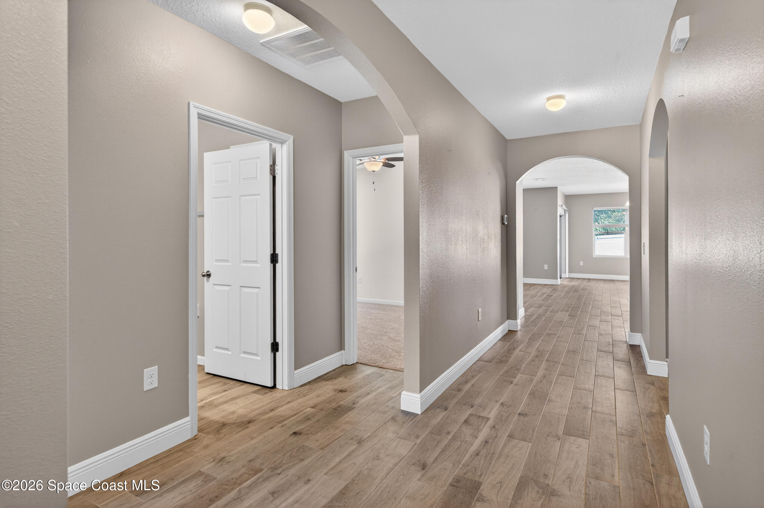 2062 Elkins Point Melbourne, FL 32935 - Photo 6 of 20 09-JGP_4920