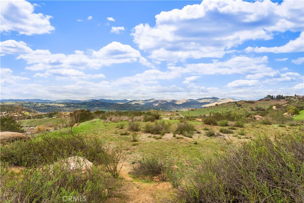 0 Highland Valley Escondido, CA 92025 - Photo 20 of 33 a view of a city with mountains in the background
