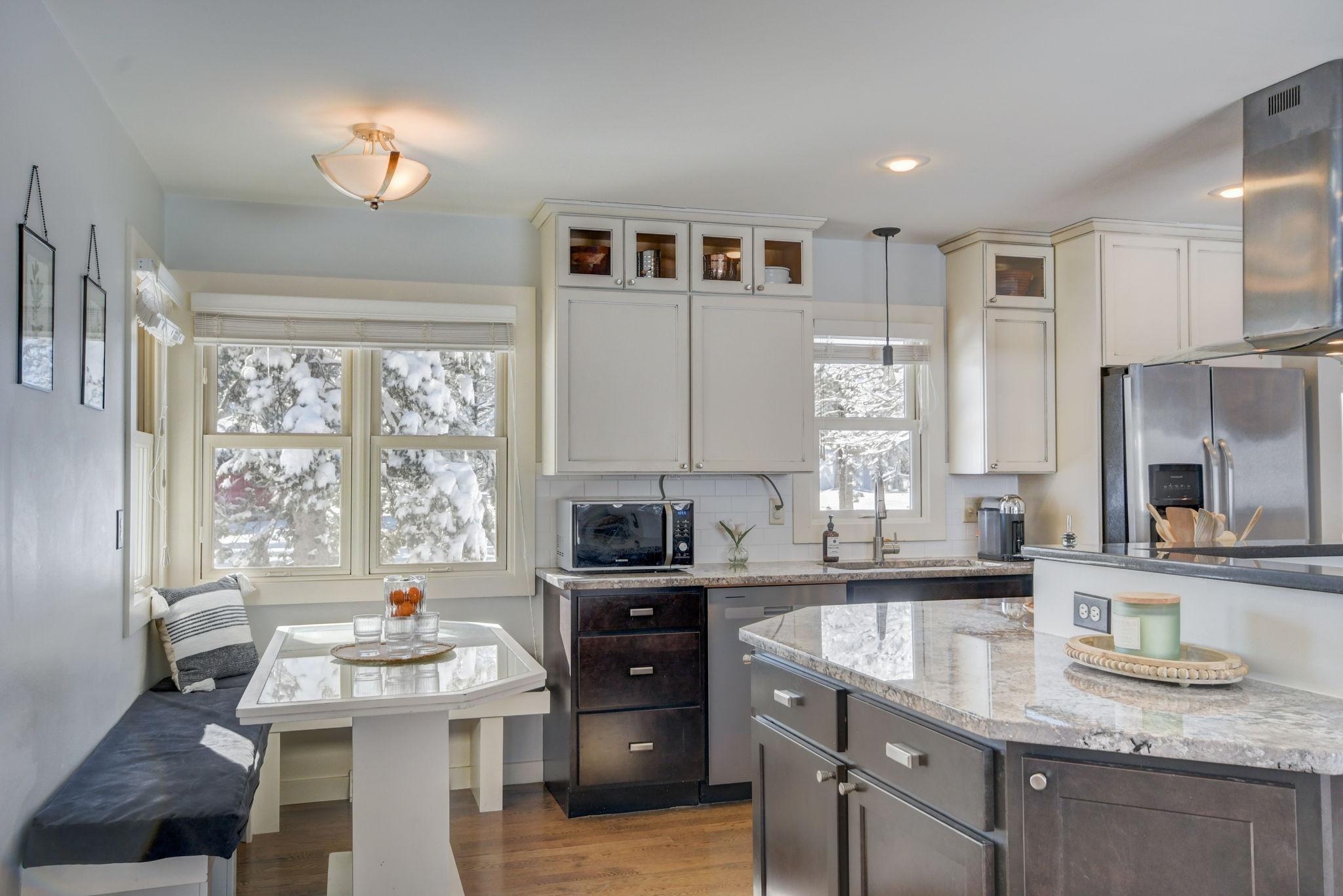5026 Holiday Road Minnetonka, MN 55345 - Photo 11 of 45