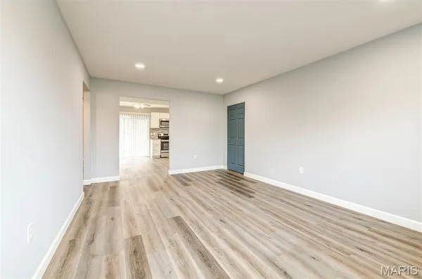 $104,900 | 3126 Carnaby Lane, Unit C, Bridgeton, MO 63044