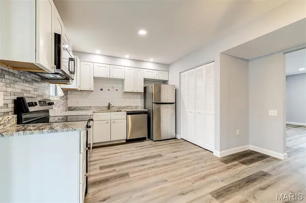 $104,900 | 3126 Carnaby Lane, Unit C, Bridgeton, MO 63044