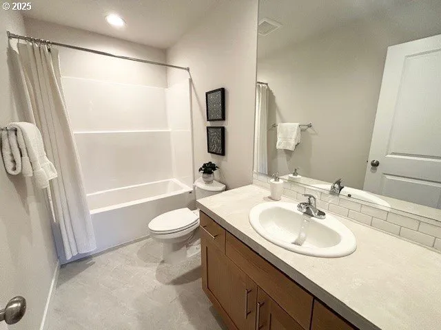 $545,364 | 1565 Young Street, Lafayette, OR 97127