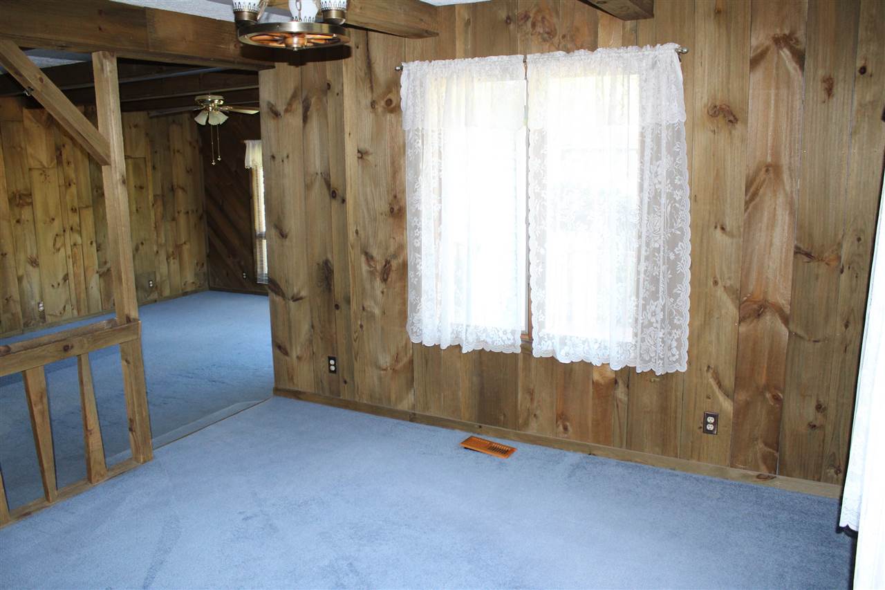 493 State Road Bedford, IN 47421 - Photo 3 of 22 Gallery Image 3