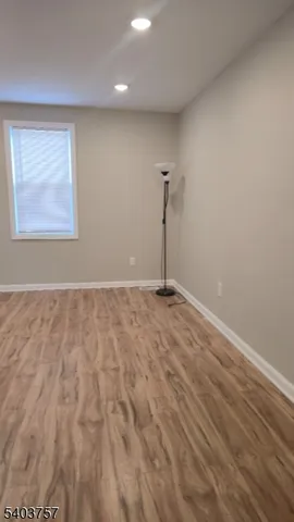 $1,675 | 206 Chancellor Avenue, Newark, NJ 07112