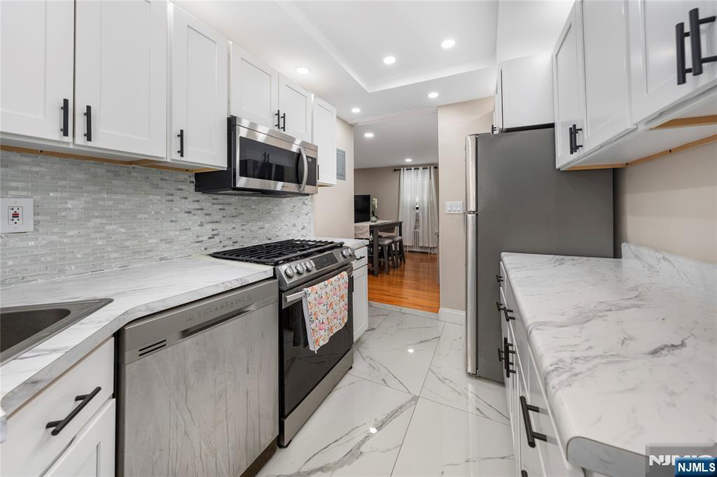 161 Knickerbocker Road, Unit C Englewood, NJ 07631 - Photo 7 of 12