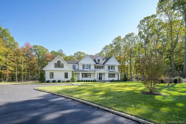 $4,250,000 | 66 Saw Mill Road, Cold Spring Harbor, NY 11724