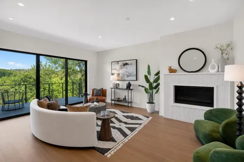 $4,885,000 | 434 Brady Lane, West Lake Hills, TX 78746