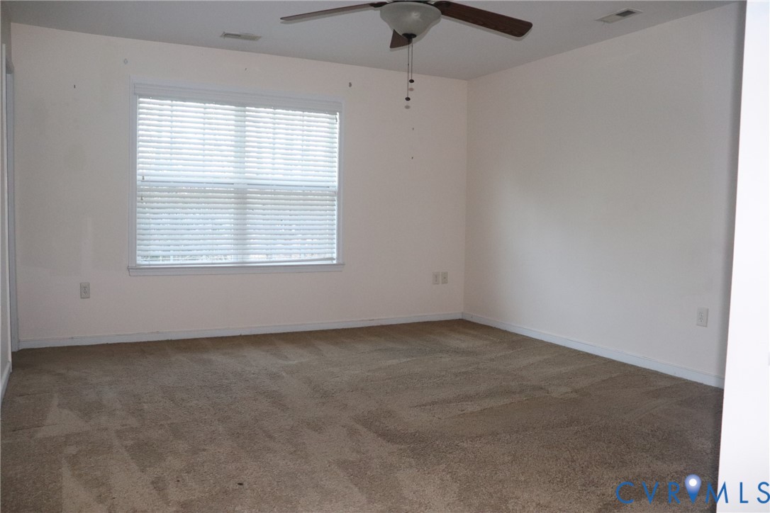 4073 Trisha Trail Midlothian, VA 23112 - Photo 13 of 22 an empty room with a window
