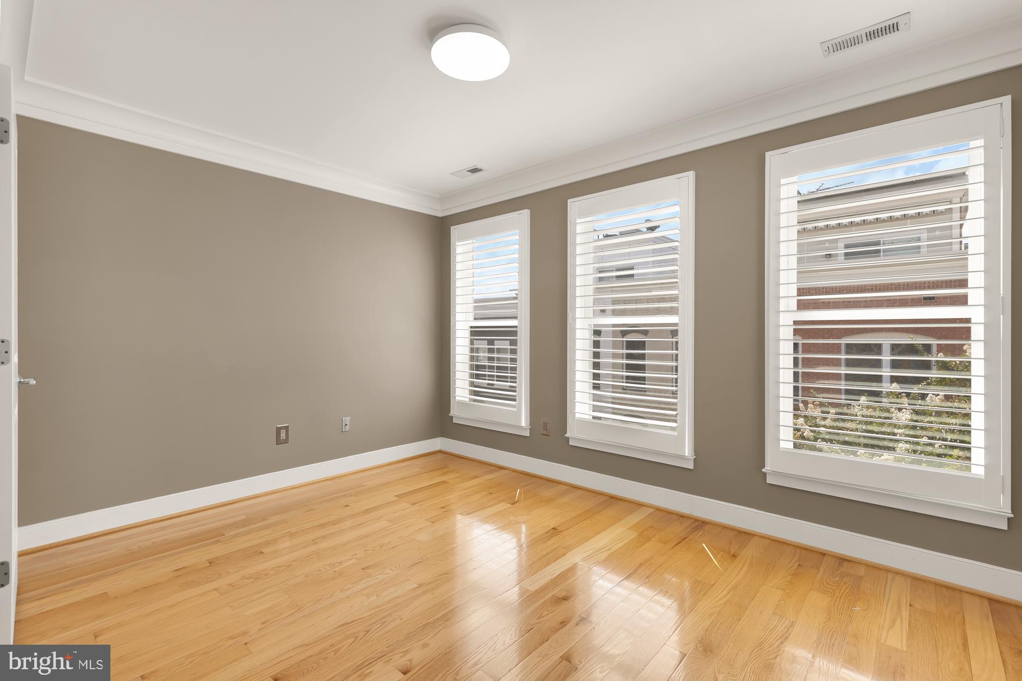 1021 5th Street Southeast Washington, DC 20003 - Photo 19 of 29