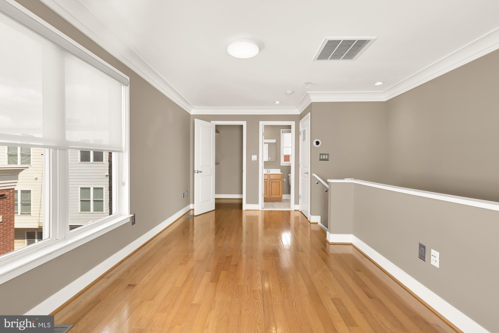 1021 5th Street Southeast Washington, DC 20003 - Photo 21 of 29