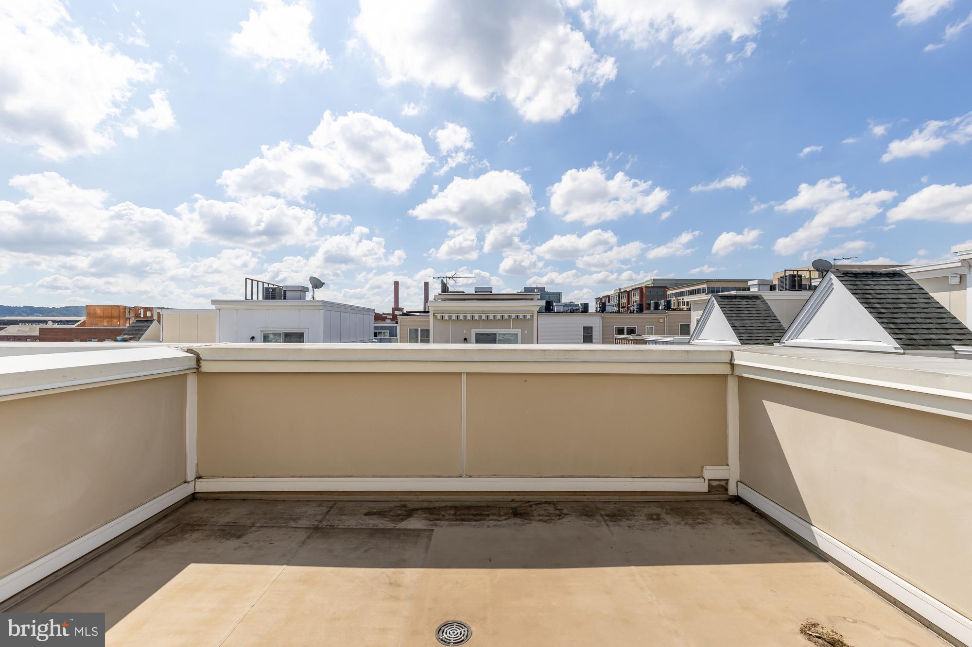 1021 5th Street Southeast Washington, DC 20003 - Photo 26 of 29