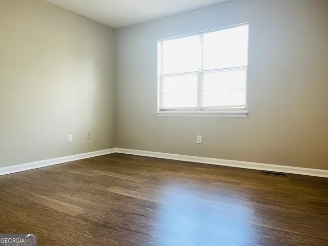 $995 | 314 Harwell Avenue, Unit 4, LaGrange, GA 30240