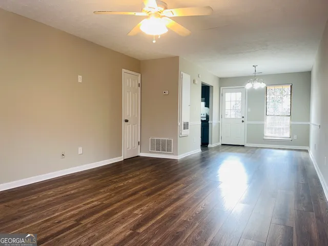 $995 | 314 Harwell Avenue, Unit 4, LaGrange, GA 30240
