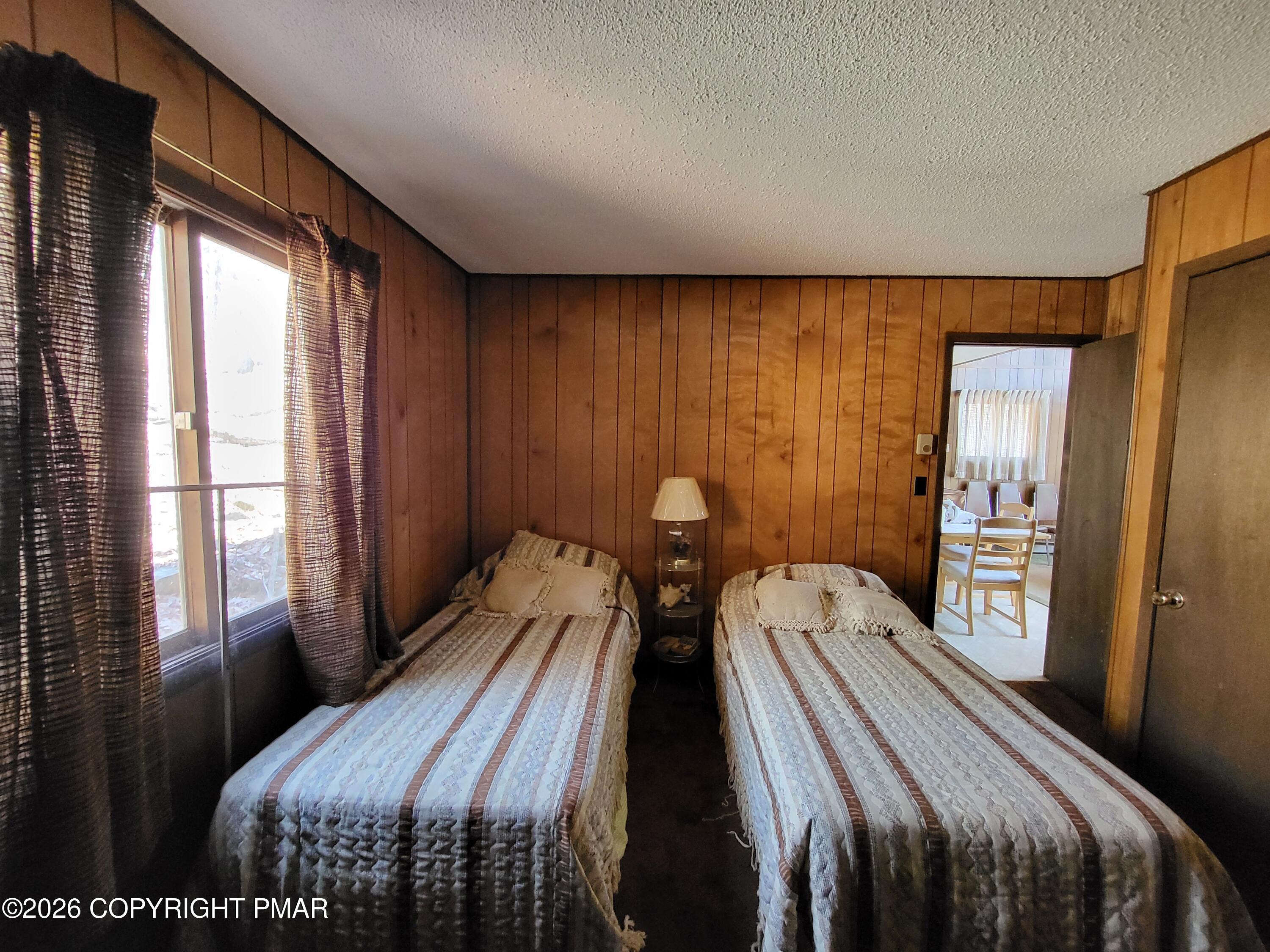 1006 Hampstead Road Bushkill, PA 18324 - Photo 29 of 70 20260421_123144