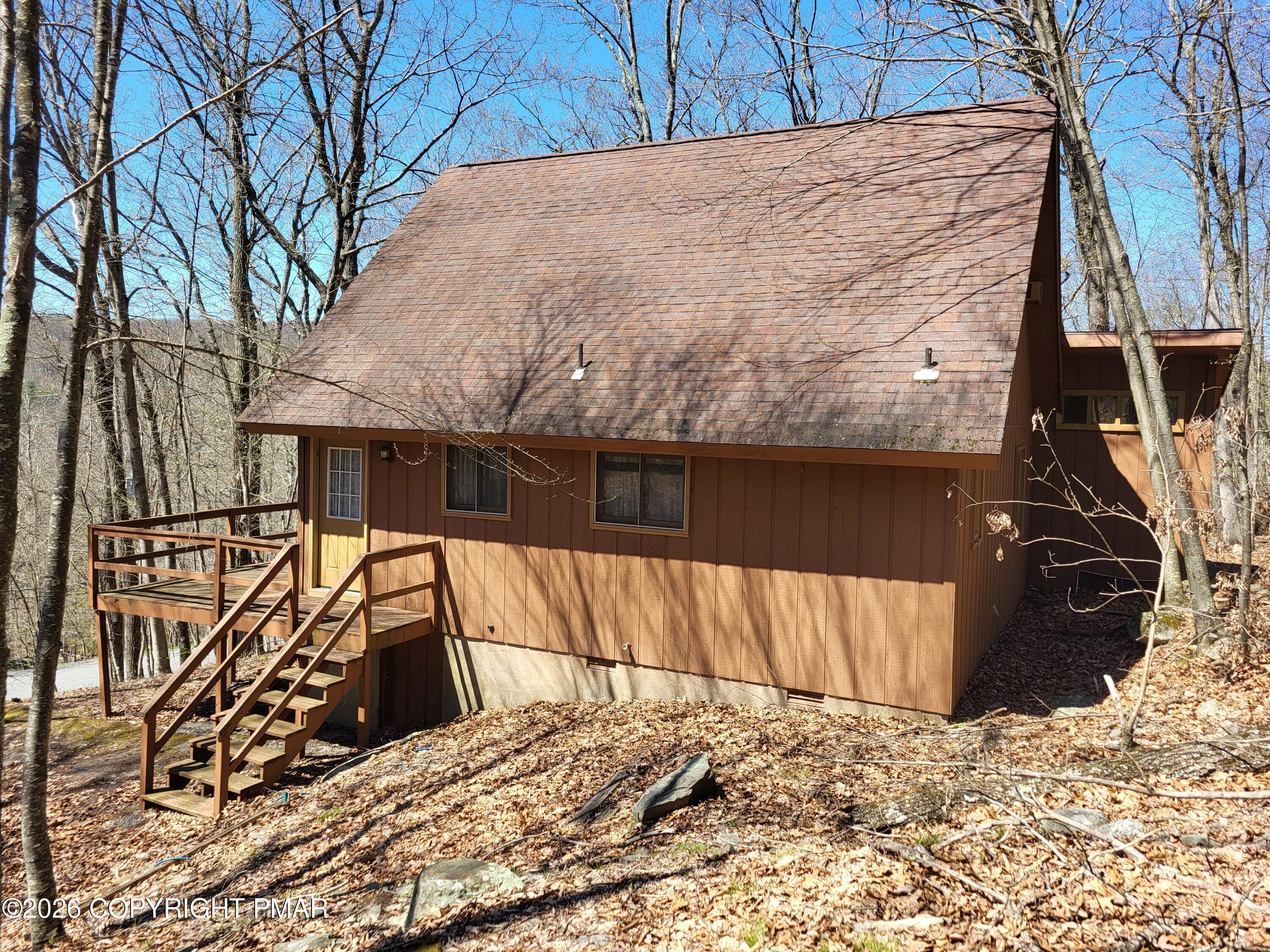 1006 Hampstead Road Bushkill, PA 18324 - Photo 36 of 70 20260421_120116