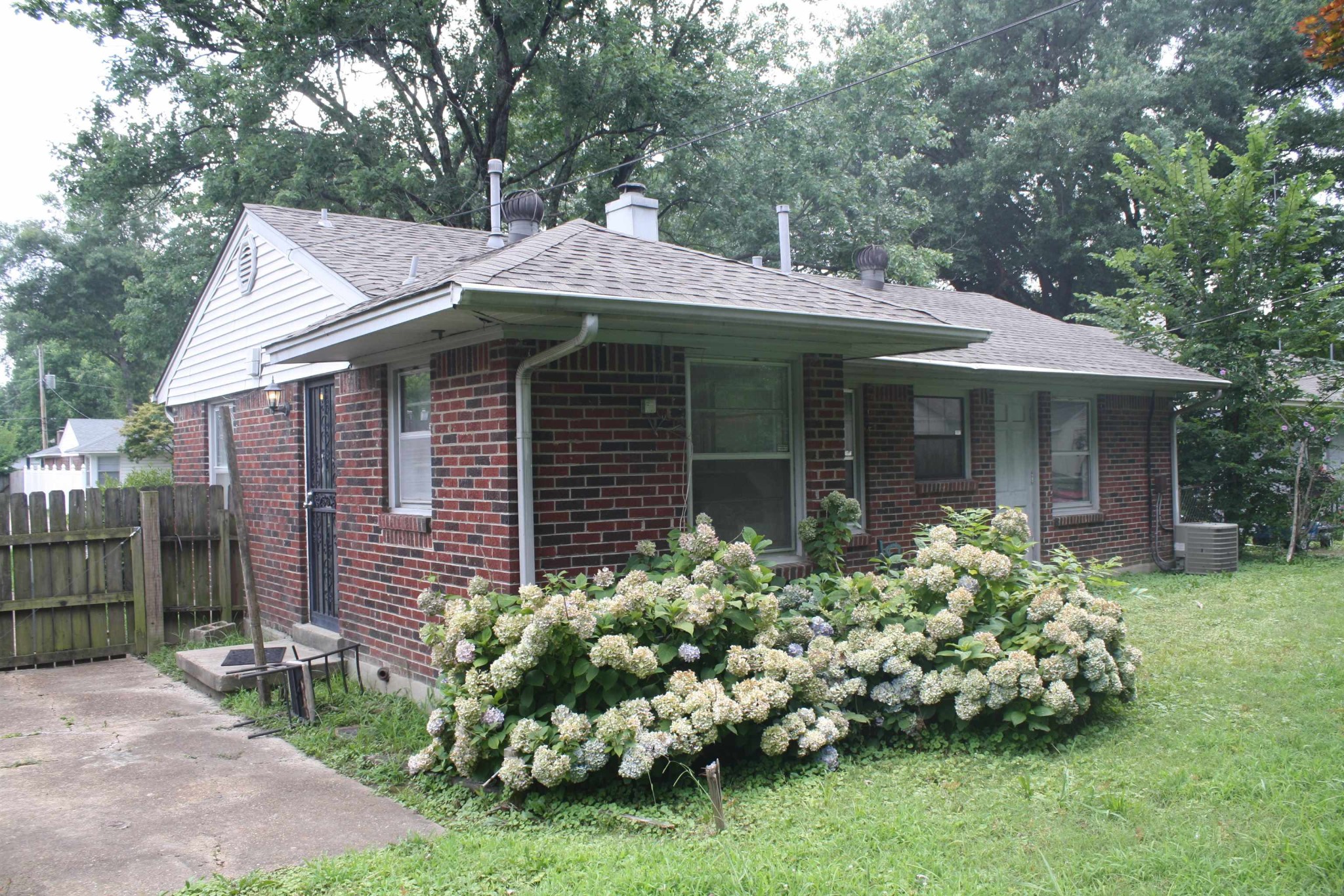 4672 Given Avenue Memphis, TN 38122 - Photo 11 of 12