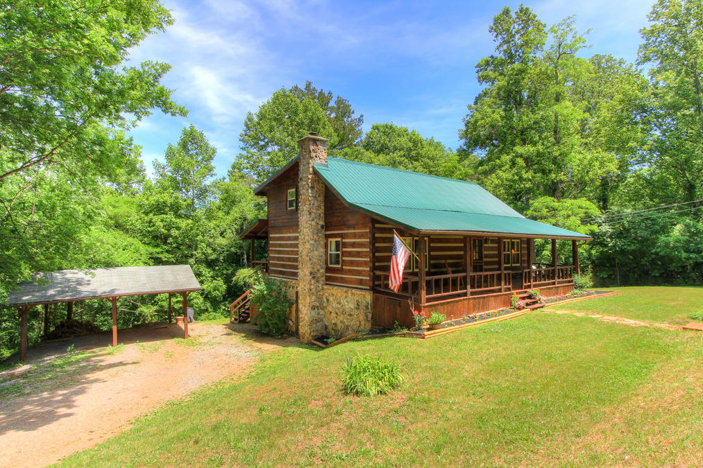 471 Love Road Friendsville, TN 37737 - Photo 3 of 31 2 Car Carport