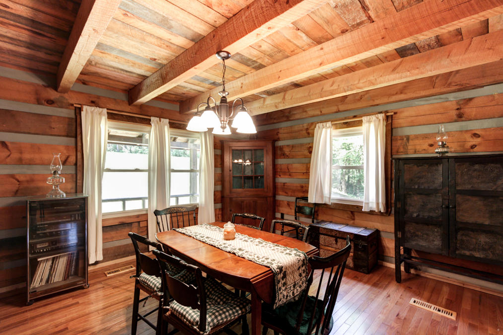 471 Love Road Friendsville, TN 37737 - Photo 7 of 31 Energy Efficient Windows Throughout