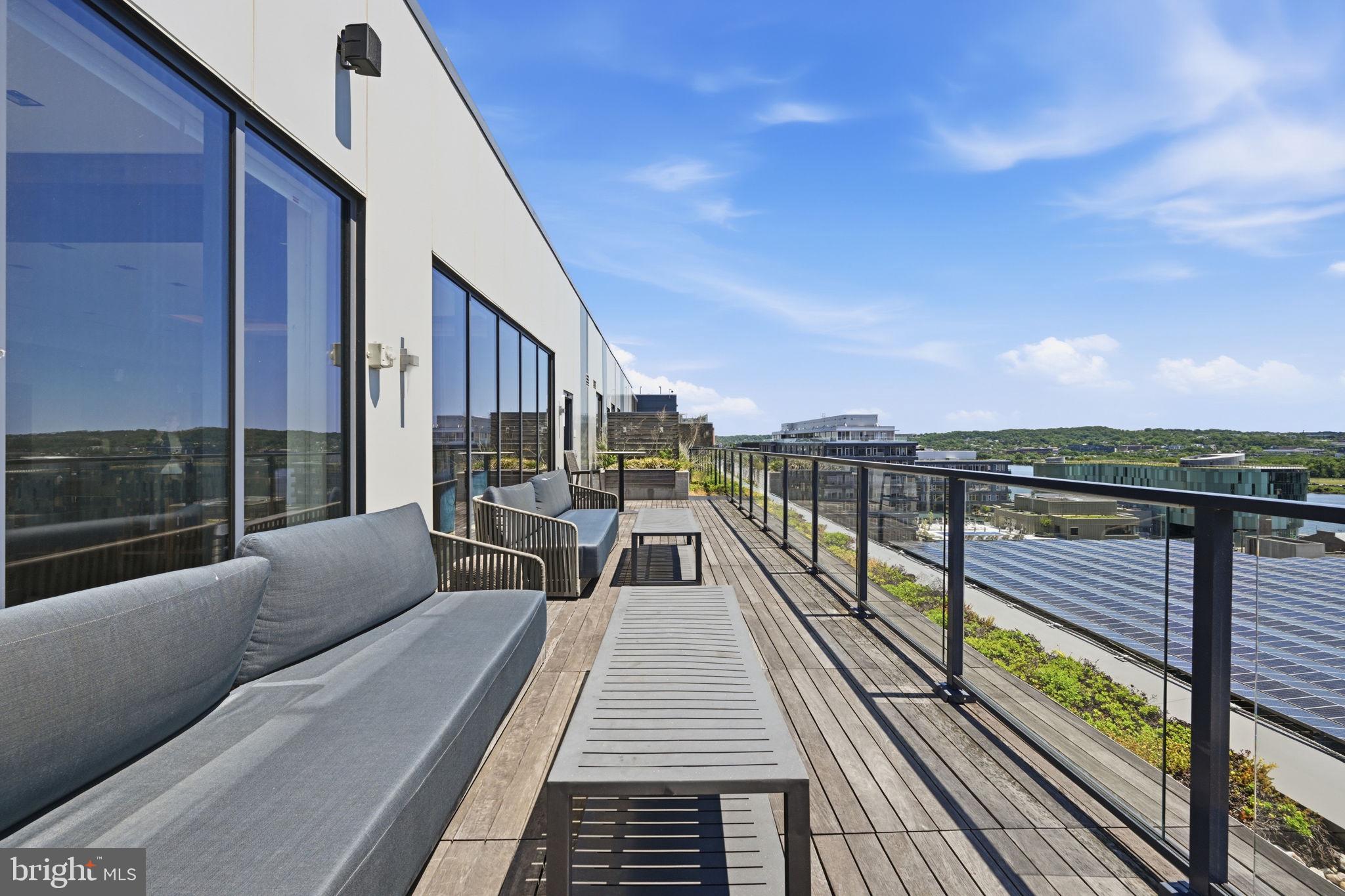 70 N Street Southeast, Unit N706 Washington, DC 20003 - Photo 18 of 23 Fabulous Rooftop