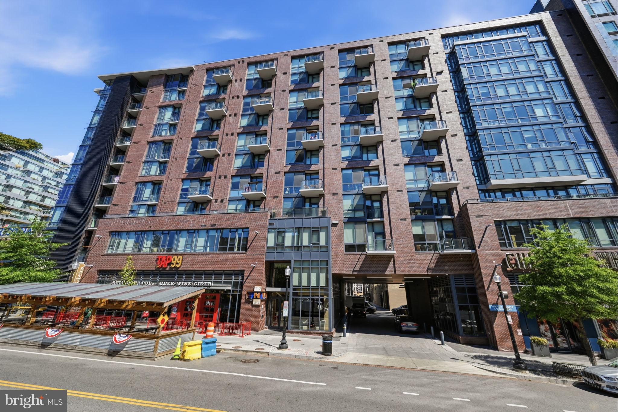 70 N Street Southeast, Unit N706 Washington, DC 20003 - Photo 5 of 23 eNvy