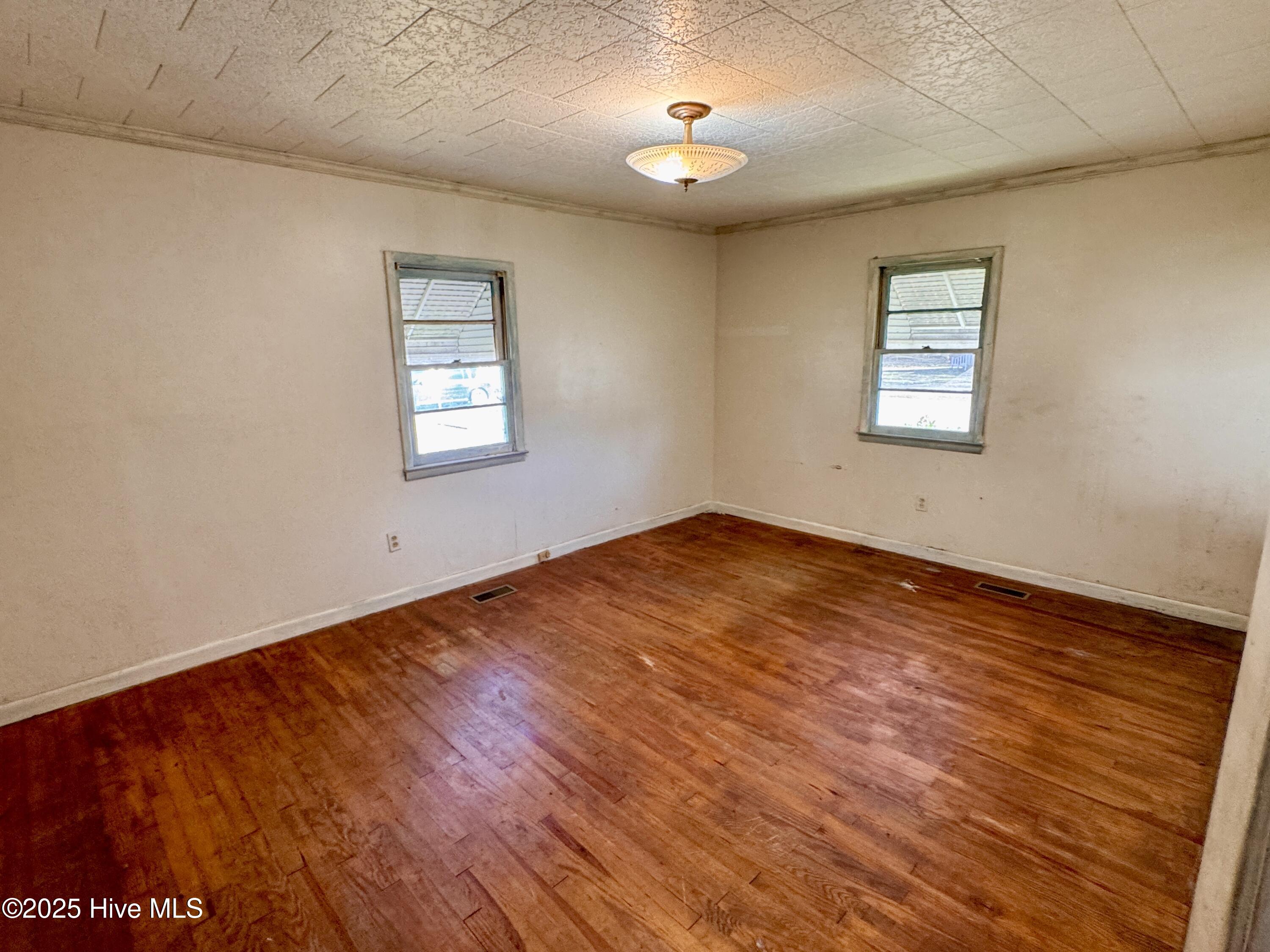 102 East Main Street Hamilton, NC 27840 - Photo 11 of 14 IMG_2129