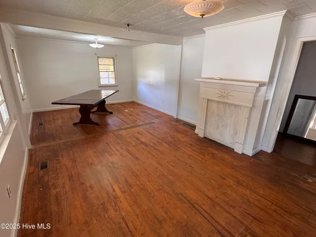 $65,000 | 102 East Main Street, Hamilton, NC 27840