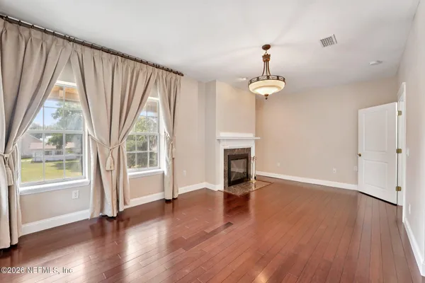 $389,000 | 212 St Johns Avenue, Unit 201, Green Cove Springs, FL 32043