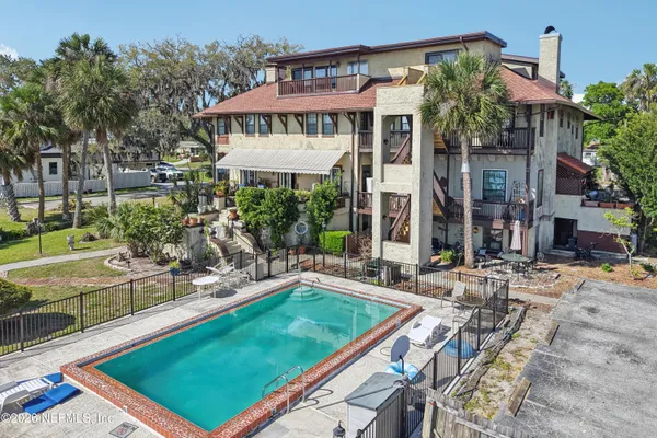 $389,000 | 212 St Johns Avenue, Unit 201, Green Cove Springs, FL 32043