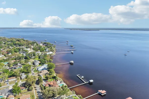 $389,000 | 212 St Johns Avenue, Unit 201, Green Cove Springs, FL 32043