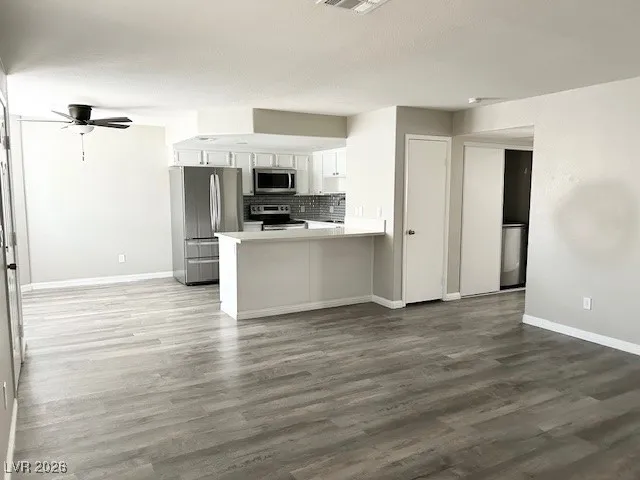 $1,650 | 8410 Eldora Avenue, Unit 2080, Las Vegas, NV 89117