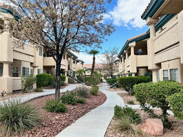 $1,650 | 8410 Eldora Avenue, Unit 2080, Las Vegas, NV 89117