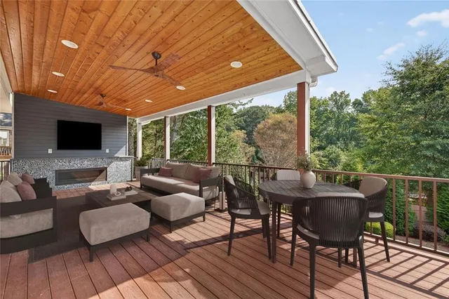 $1,195,000 | 5697 White Hall Walk, Dunwoody, GA 30338