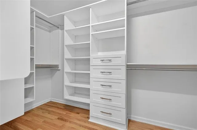 $1,195,000 | 5697 White Hall Walk, Dunwoody, GA 30338