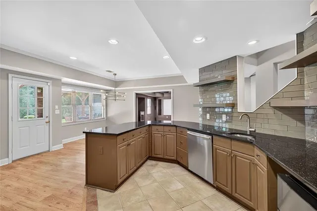 $1,195,000 | 5697 White Hall Walk, Dunwoody, GA 30338
